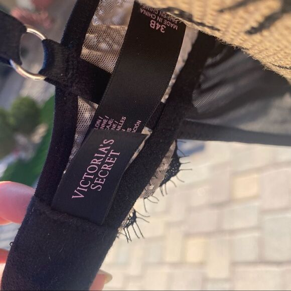 VICTORIA SECRET LINGERIE - Picture 10 of 11